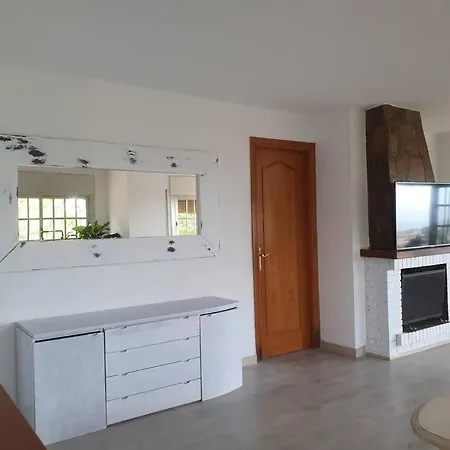 Holiday home Casa Con Gran Jardin Y Unas Preciosas Vistas